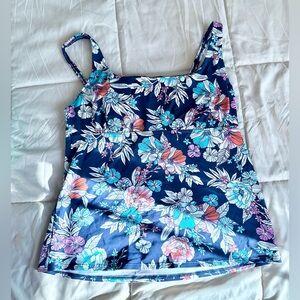 LAND’S END Floral Navy Tankini Top - Navy Blue Floral Swim Tank